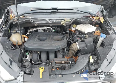 2018 Ford Ecosport Titanium z USA, uszkodzony, nr VIN MAJ6P1WL2JC197286